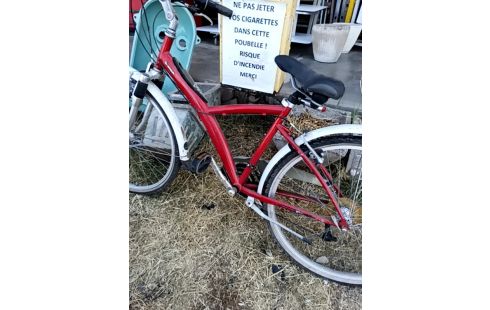 VELO DECATHLON ROUGE