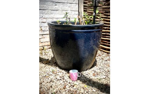 BLOEMPOT GEGLAZUURD TERRACOTTA