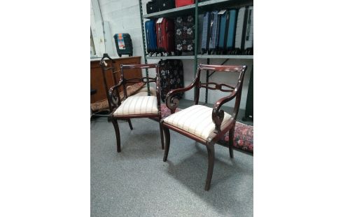FAUTEUIL STYLE ANGLAIS