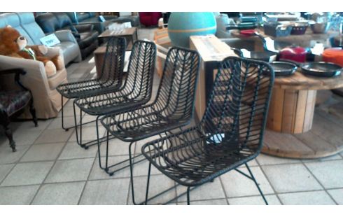 LOT DE 4 CHAISES