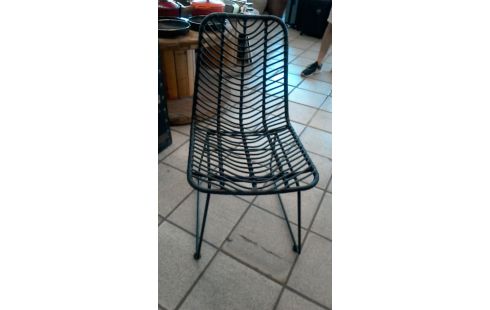 LOT DE 4 CHAISES