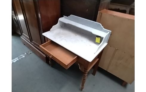 TABLE DE TOILETTE PLATEAU MARBRE
