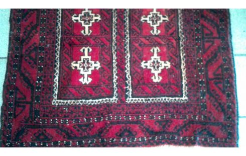 TAPIS PURE LAINE FAIT MAIN 206X121CM