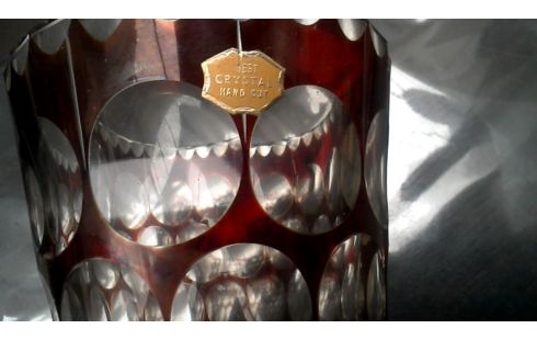 VASE CRISTAL ROUGE