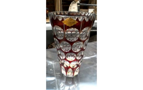 VASE CRISTAL ROUGE