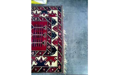 TEPPICH ORIENTALISCH