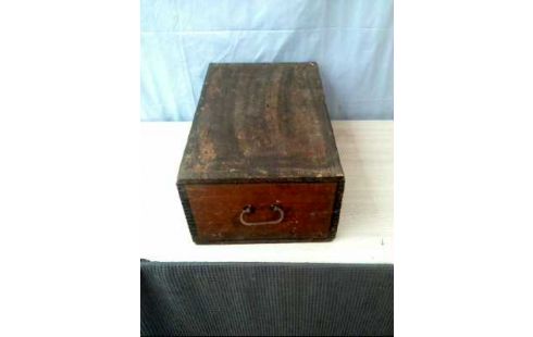 HOUT