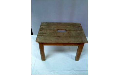 HOLZSCHEMEL HOCKER KLEIN