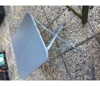 TABLE DE JARDIN PLIANTE GRISE