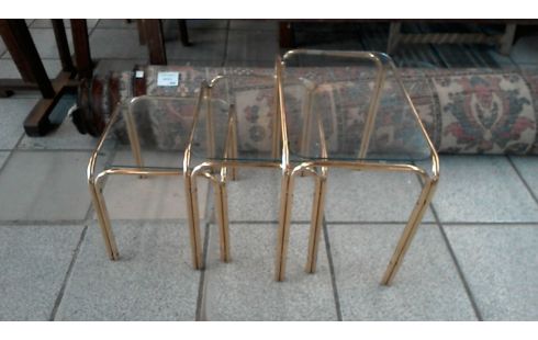 AUSZIEHTISCH IM VINTAGE-STIL