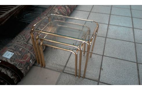 AUSZIEHTISCH IM VINTAGE-STIL