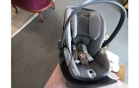 SIEGE AUTO CYBEX NEW EEZY S TWIST+2