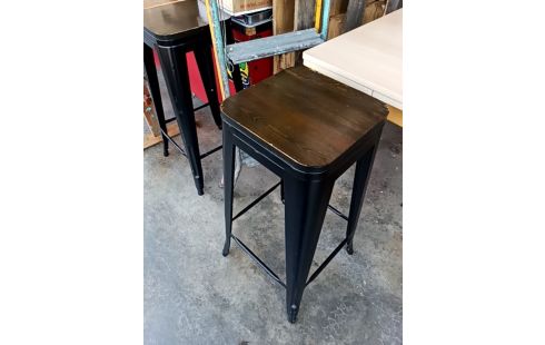 TABOURET DE BAR MÉTAL