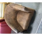 FAUTEUIL CLUB BRUN PATINE