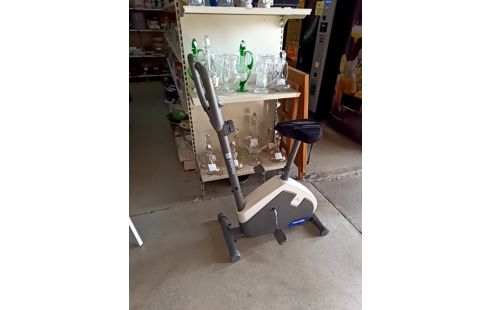 VELO D'APPARTEMENT DOMYOS VM130