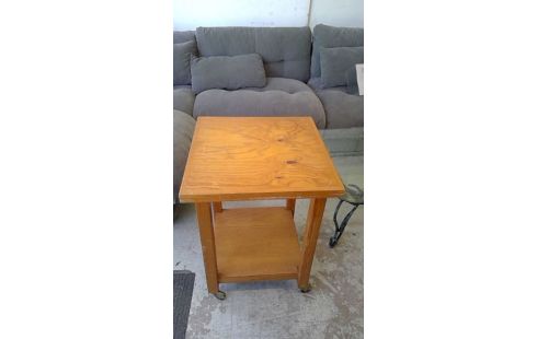 BIJZETTAFEL OP WIELTJES, , HOUT