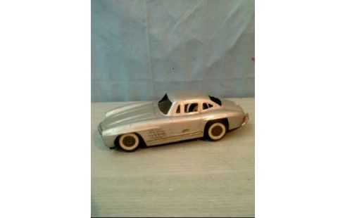 SPIELZEUGAUTO BLECH <MERCEDES> VERSCH.