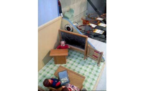 PUPPENSCHULE HOLZ MORITZ GOTTSCHALK