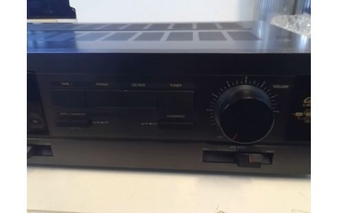 AMPLIFICATEUR JVC AX 33