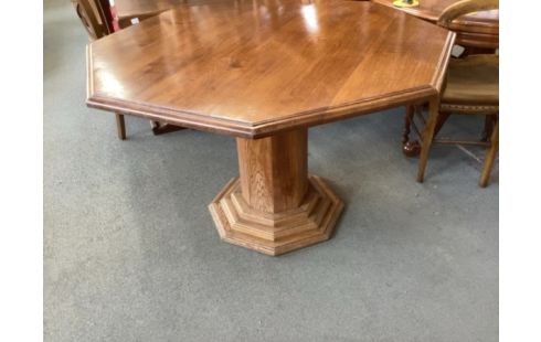 TABLE OCTOGONALE