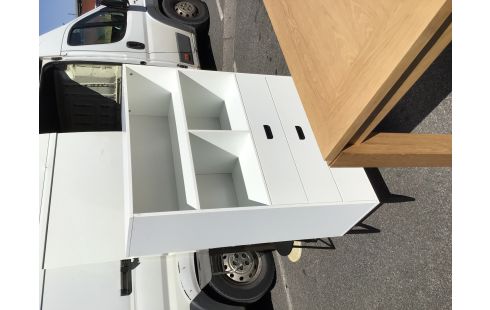 MEUBLE BLANC MODERNE 3 TIROIRS EN ETAT