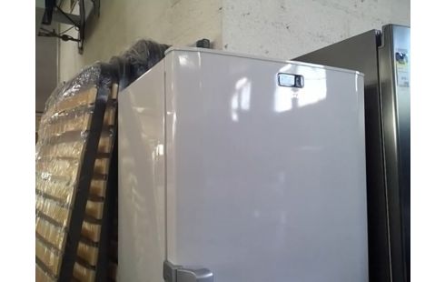 CONGELATEUR ARMOIRE BEKO 237L / 7T