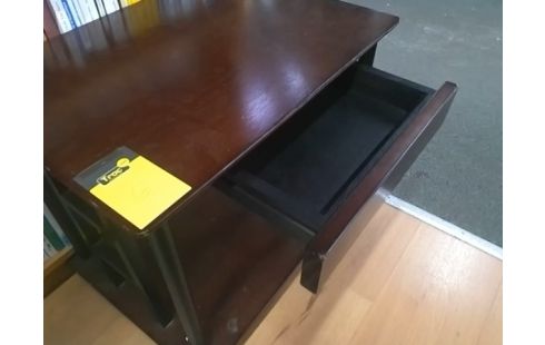 TABLE D'APPOINT PM SUR ROULETTES