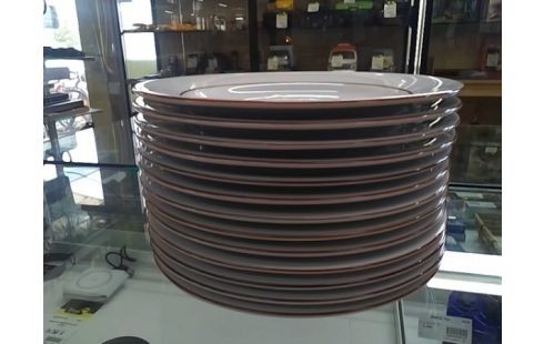 LOT DE 13 ASSIETTES PORCELAINE H BORD ORANGE