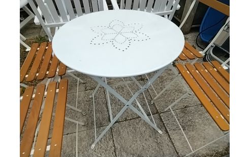 TABLE DE JARDIN RONDE METAL BLANCHE