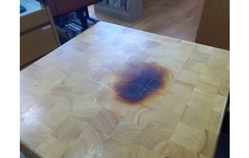 DESSERTE A ROULETTES CUISINE EN BOIS (QLQS USURES)