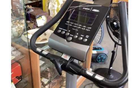 VELO D'APPARTEMENT GSG ONYX