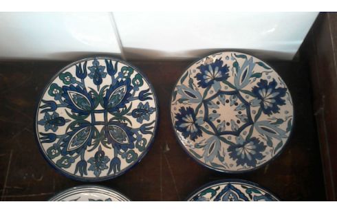 LOT 6 ASSIETTES ARTISANALES  BLEUES