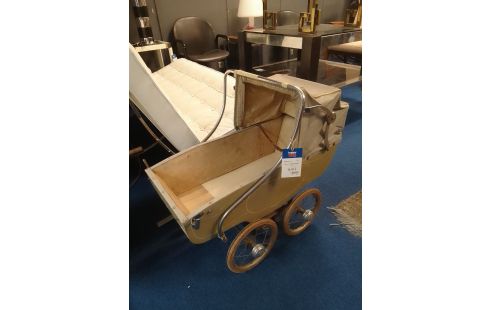 POUSSETTE LANDAU ANNEES 40