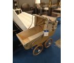 POUSSETTE LANDAU ANNEES 40