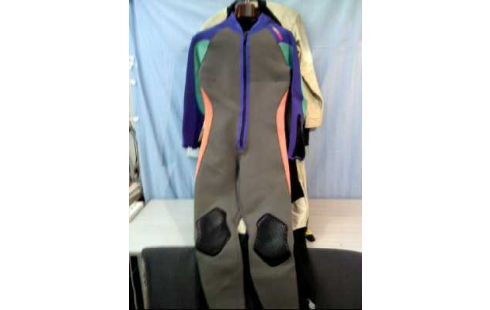 COMBINAISON NEOPRENE