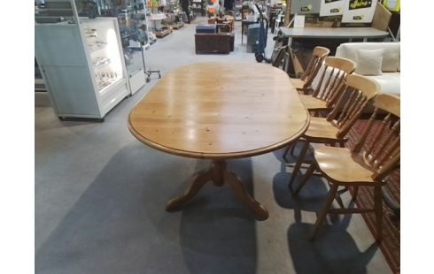 TABLE OVALE PIN GM