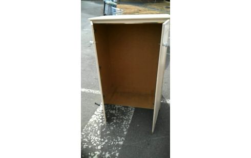ARMOIRE PENDERIE PM
