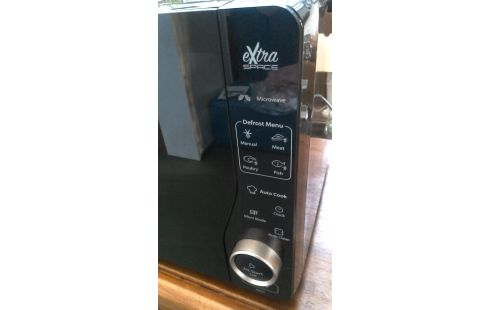 MICRO ONDES WHIRLPOOL NOIR