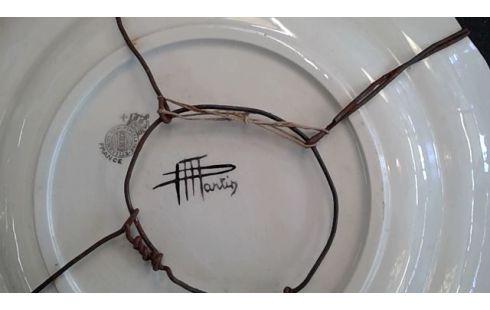 ASSIETTES FAIENCE DE  EP 19EME L'UNE