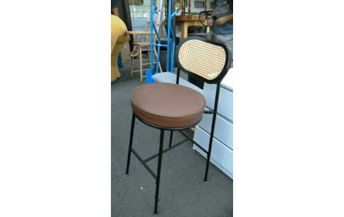 TABOURET DE BAR 