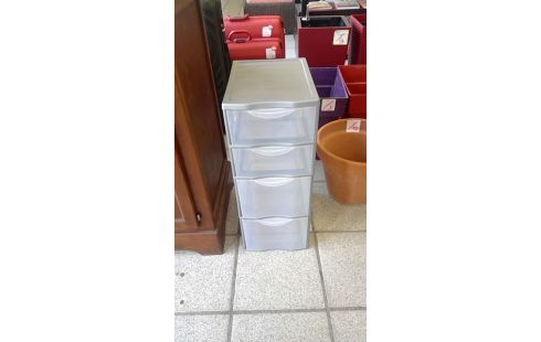 CASIER PLASTIQUE