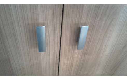 ROPERO 2 PUERTAS