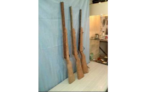 REQUISITENGEWEHR HOLZ ALT 3-TLG.