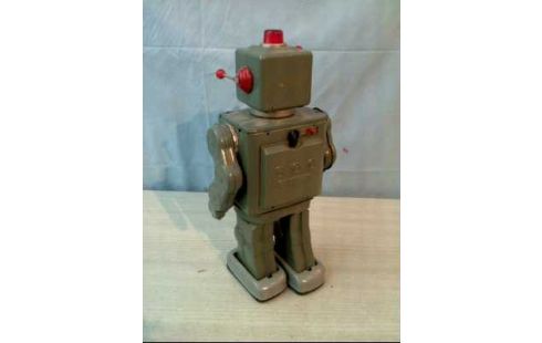 ROBOTERSPIELZEUG BAT.