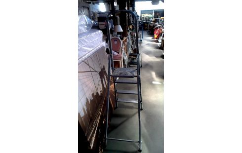 ESCALERILLA ALUMINIO