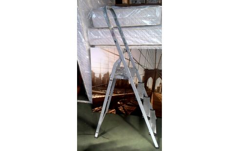ESCALERILLA ALUMINIO