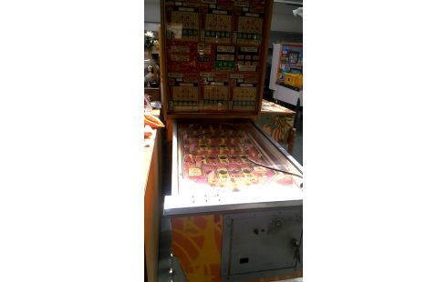 SPEELAUTOMAAT BALLY