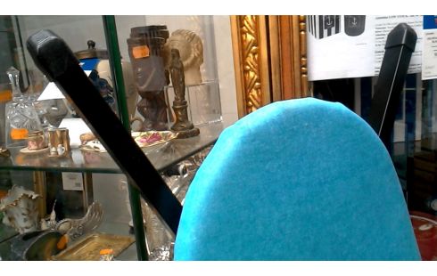 STRIJKPLANK ZWART METAAL STOF BLAUW