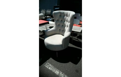 FAUTEUIL BEIGE PA 290€