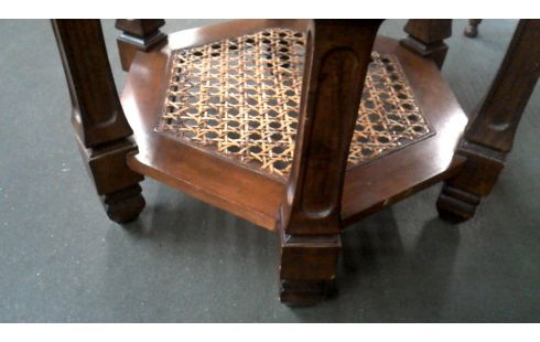 TABLE DE SALON HEXAGONAL MERISIER